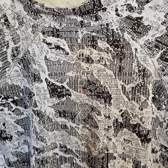 Spyder Acrive half-zip Pullover long sleeve sweatshirt Size XL New - Picture 6 of 6